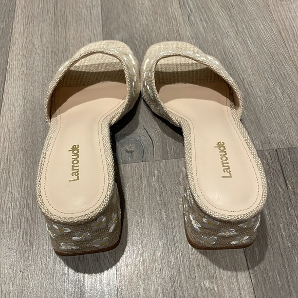 Larroude Brigitte Mule In Raw Linen Sandals - Picture 8 of 14